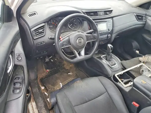 5N1AT2MT1HC730811 2017 NISSAN ROGUE - Image 8