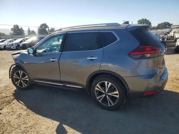 5N1AT2MT1HC738567 2017 NISSAN ROGUE - Image 2