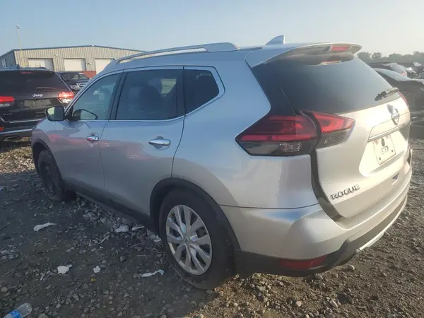 5N1AT2MT1HC739251 2017 NISSAN ROGUE - Image 2