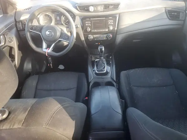 5N1AT2MT1HC739251 2017 NISSAN ROGUE - Image 8