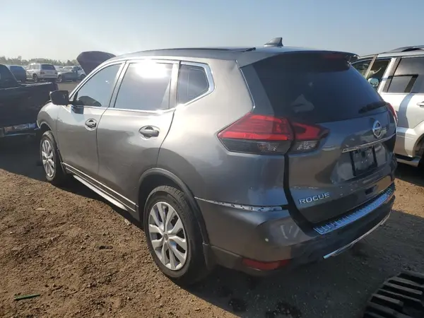 5N1AT2MT1HC745888 2017 NISSAN ROGUE - Image 2