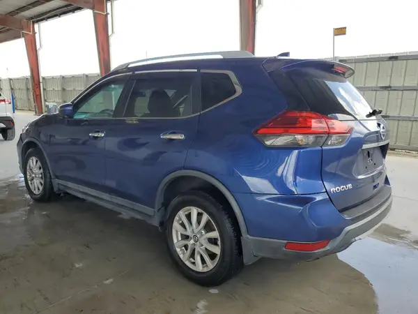 5N1AT2MT1HC752145 2017 NISSAN ROGUE - Image 2