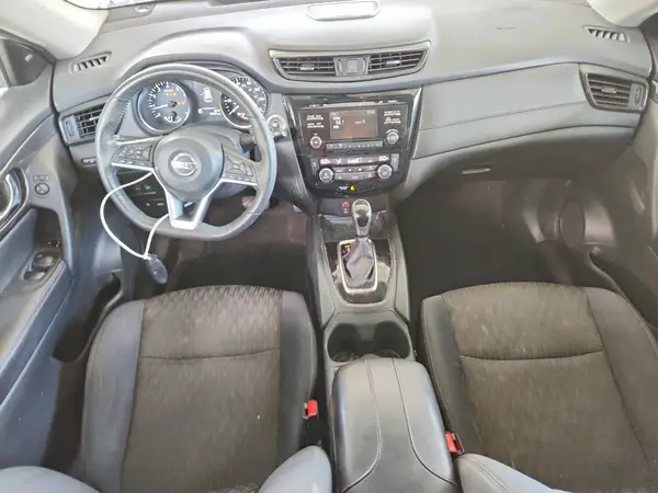 5N1AT2MT1HC756079 2017 NISSAN ROGUE - Image 8