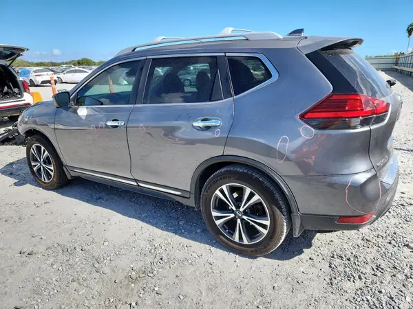5N1AT2MT1HC772315 2017 NISSAN ROGUE - Image 2