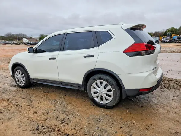 5N1AT2MT1HC772637 2017 NISSAN ROGUE - Image 2
