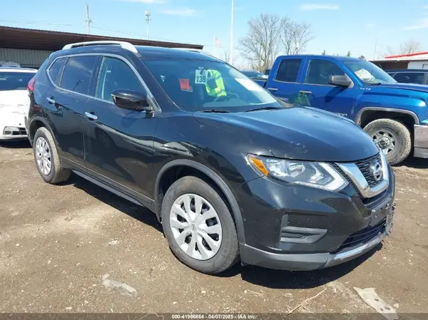 5N1AT2MT1HC772752 2017 NISSAN ROGUE - Image 1