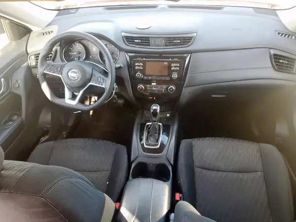 5N1AT2MT1HC776350 2017 NISSAN ROGUE - Image 8