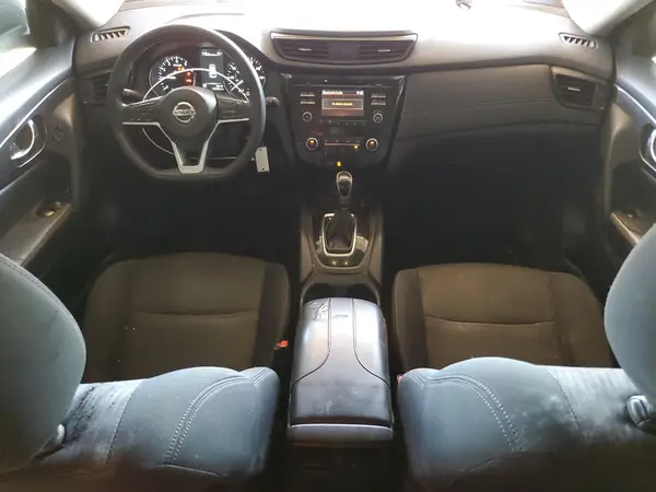 5N1AT2MT1HC778390 2017 NISSAN ROGUE - Image 8
