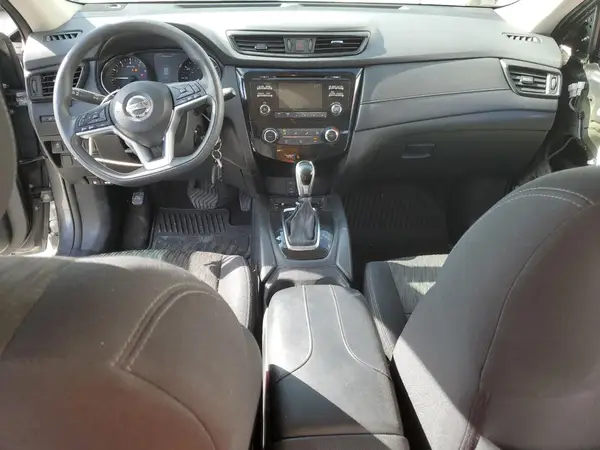 5N1AT2MT1HC780365 2017 NISSAN ROGUE - Image 8