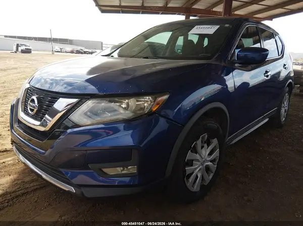 5N1AT2MT1HC780737 2017 NISSAN ROGUE - Image 2