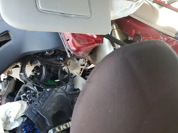 5N1AT2MT1HC790457 2017 NISSAN ROGUE - Image 8