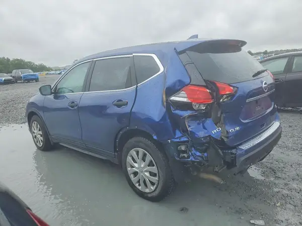 5N1AT2MT1HC793584 2017 NISSAN ROGUE - Image 2