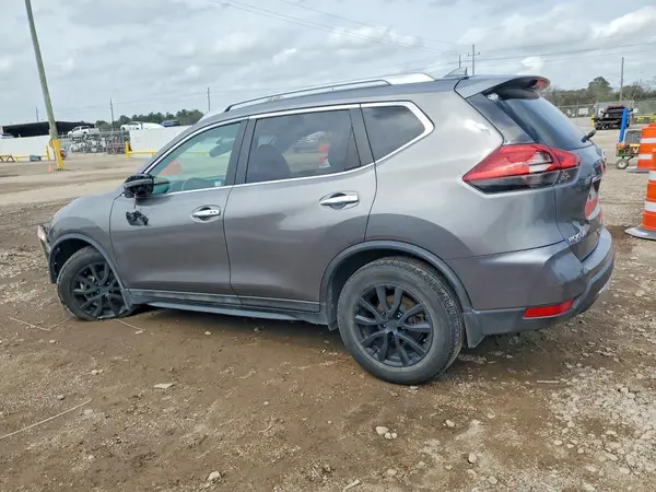 5N1AT2MT1HC799515 2017 NISSAN ROGUE - Image 2