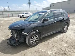 5N1AT2MT1HC812456 2017 NISSAN ROGUE