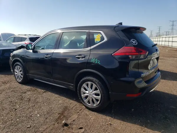 5N1AT2MT1HC822095 2017 NISSAN ROGUE - Image 2