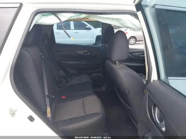 5N1AT2MT1HC842640 2017 NISSAN ROGUE - Image 8