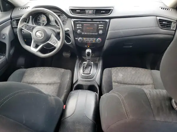 5N1AT2MT1HC849054 2017 NISSAN ROGUE - Image 8