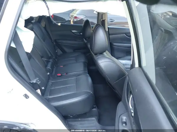 5N1AT2MT1HC850334 2017 NISSAN ROGUE - Image 8