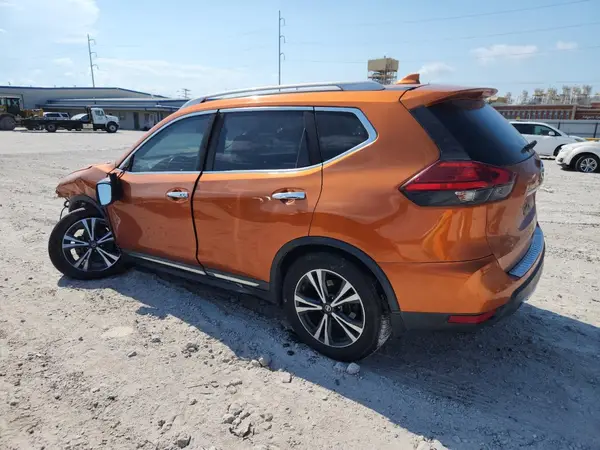 5N1AT2MT1HC854027 2017 NISSAN ROGUE - Image 2