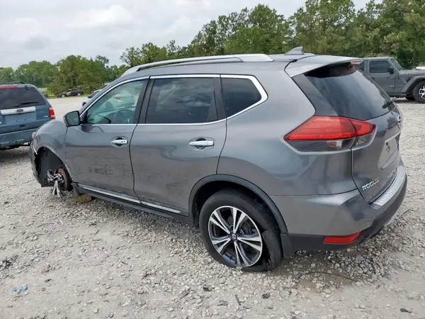 5N1AT2MT1HC870311 2017 NISSAN ROGUE - Image 2