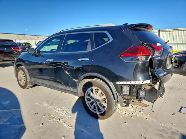 5N1AT2MT1HC874472 2017 NISSAN ROGUE - Image 2