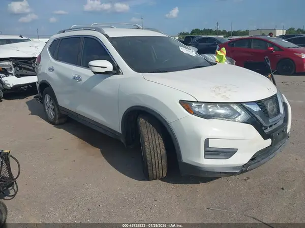 5N1AT2MT1HC879767 2017 NISSAN ROGUE