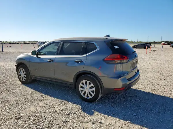 5N1AT2MT1HC885522 2017 NISSAN ROGUE - Image 2