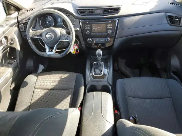 5N1AT2MT1HC886475 2017 NISSAN ROGUE - Image 8