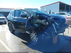 5N1AT2MT1HC887545 2017 NISSAN ROGUE
