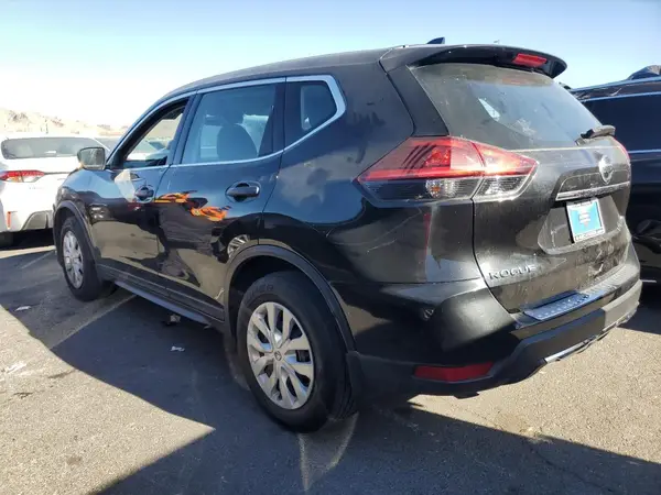5N1AT2MT1HC890705 2017 NISSAN ROGUE - Image 2