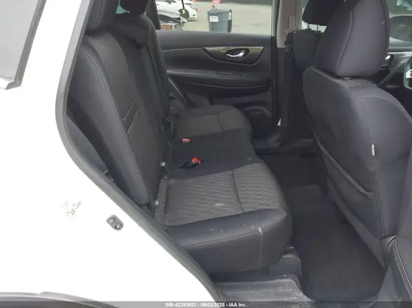 5N1AT2MT1HC892731 2017 NISSAN ROGUE - Image 8