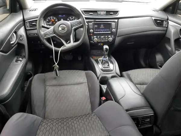 5N1AT2MT1JC700133 2018 NISSAN ROGUE - Image 8