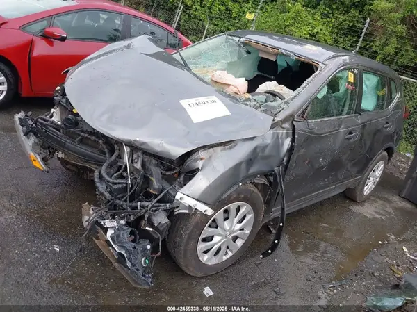 5N1AT2MT1JC710211 2018 NISSAN ROGUE - Image 2