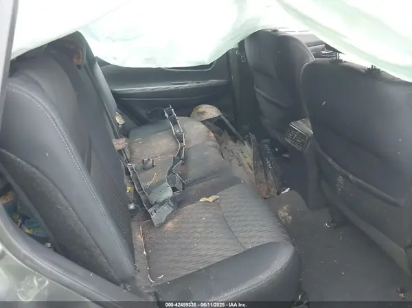 5N1AT2MT1JC710211 2018 NISSAN ROGUE - Image 8