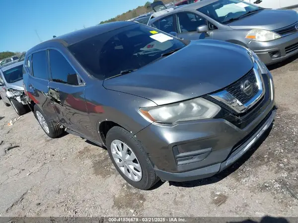 5N1AT2MT1JC710371 2018 NISSAN ROGUE - Image 1