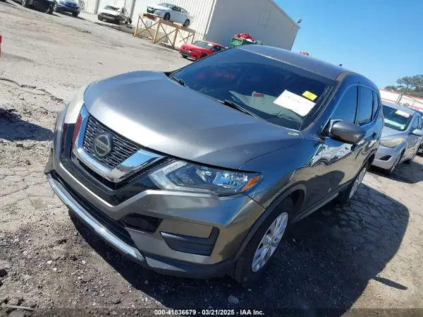 5N1AT2MT1JC710371 2018 NISSAN ROGUE - Image 2