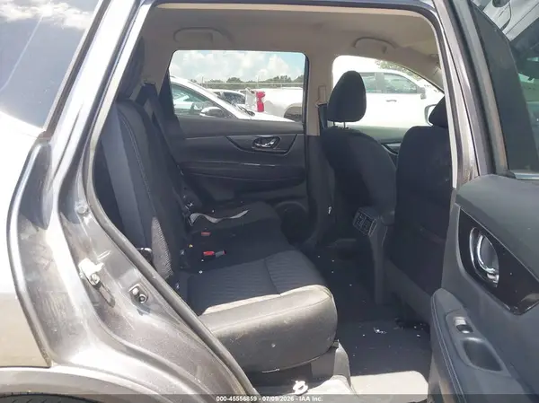5N1AT2MT1JC710578 2018 NISSAN ROGUE - Image 8
