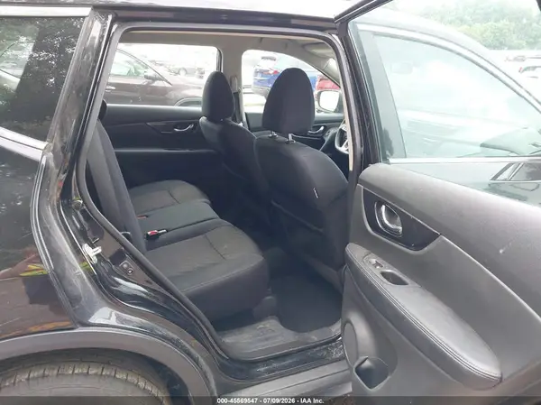 5N1AT2MT1JC720351 2018 NISSAN ROGUE - Image 8