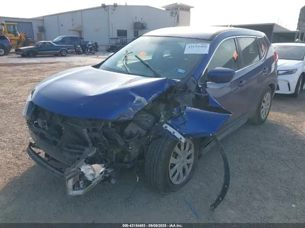 5N1AT2MT1JC730961 2018 NISSAN ROGUE - Image 2