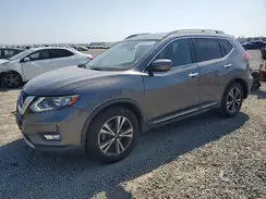 5N1AT2MT1JC734721 2018 NISSAN ROGUE