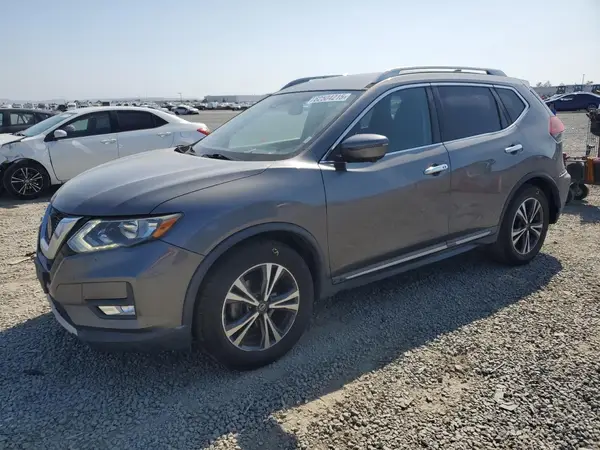 5N1AT2MT1JC734721 2018 NISSAN ROGUE - Image 1