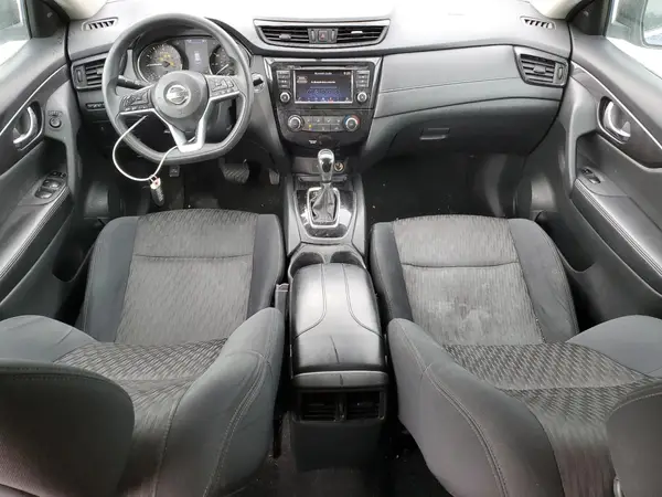 5N1AT2MT1JC738929 2018 NISSAN ROGUE - Image 8