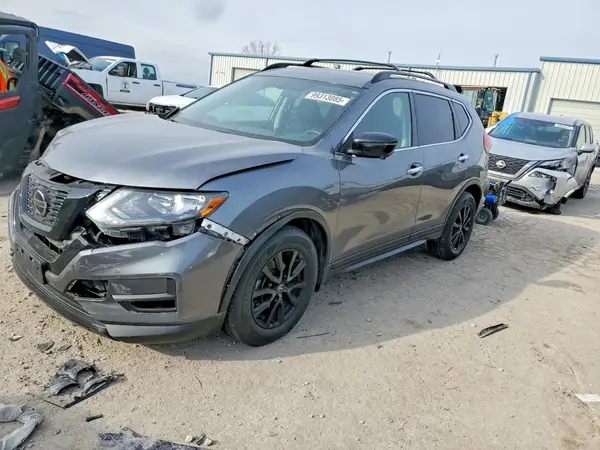 5N1AT2MT1JC740986 2018 NISSAN ROGUE - Image 1