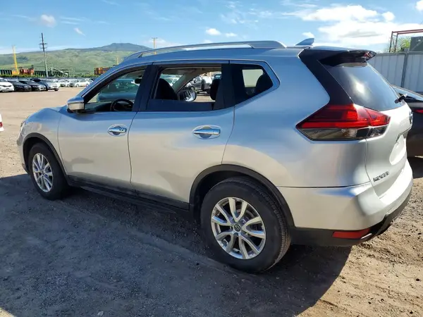 5N1AT2MT1JC745864 2018 NISSAN ROGUE - Image 2