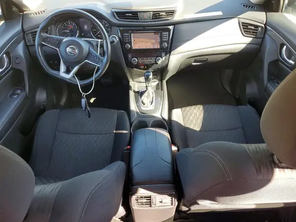 5N1AT2MT1JC745864 2018 NISSAN ROGUE - Image 8