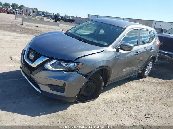 5N1AT2MT1JC748389 2018 NISSAN ROGUE - Image 2