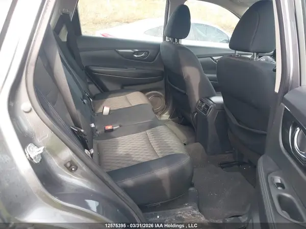 5N1AT2MT1JC748893 2018 NISSAN ROGUE - Image 8