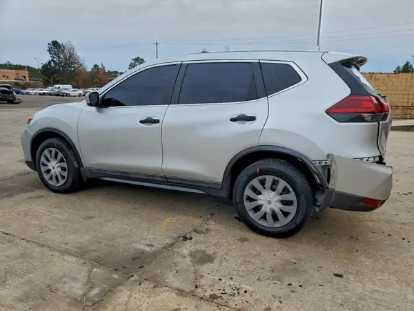 5N1AT2MT1JC755794 2018 NISSAN ROGUE - Image 2