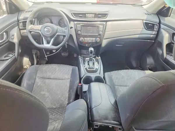5N1AT2MT1JC761837 2018 NISSAN ROGUE - Image 8