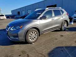 5N1AT2MT1JC762051 2018 NISSAN ROGUE